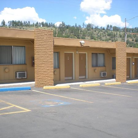 Snow Peak Inn Flagstaff Bagian luar foto