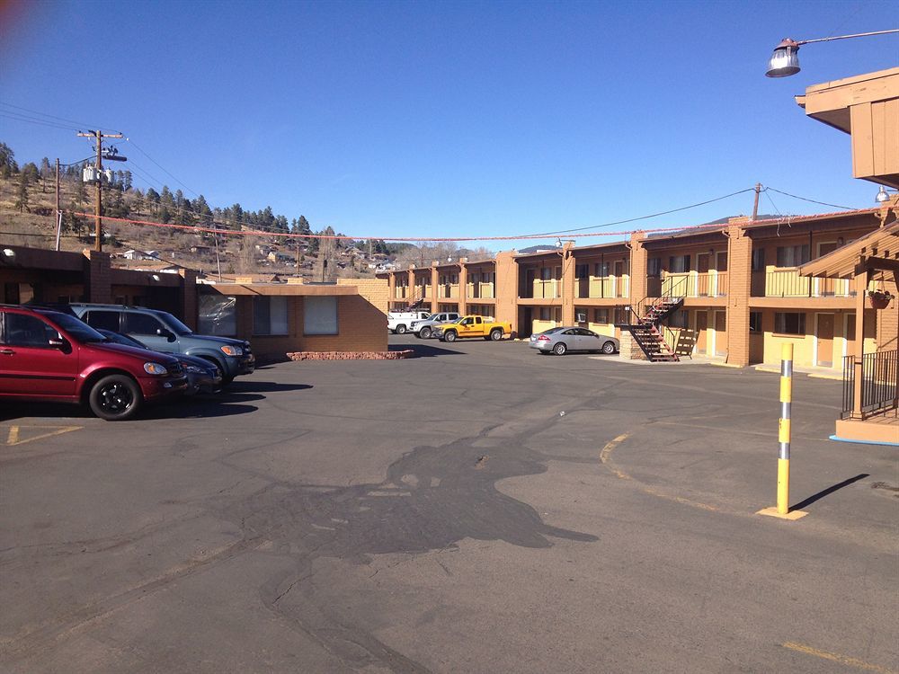 Snow Peak Inn Flagstaff Bagian luar foto
